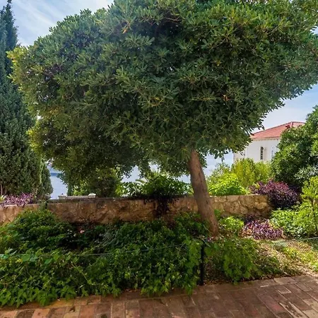 Charming Arena Apartamento *
