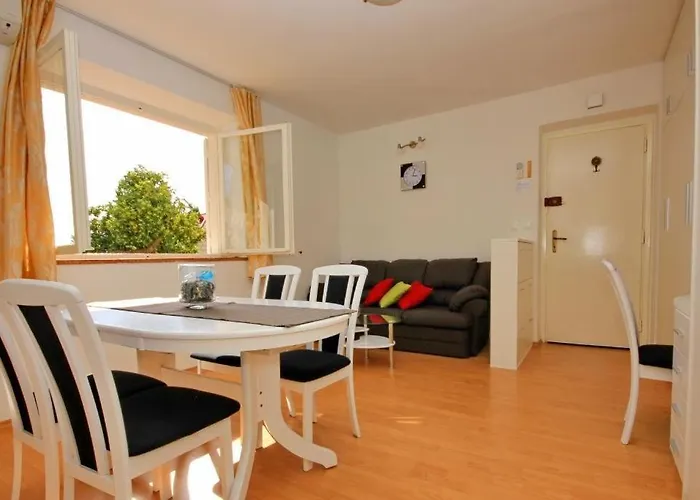 Charming Arena Apartmán *