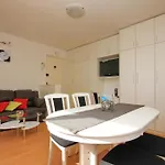 Charming Arena *